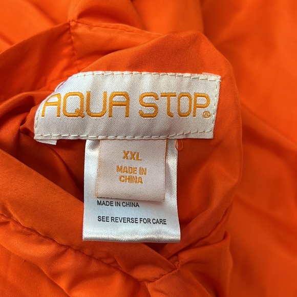 Aqua Stop Reversible Camoflage/Orange Jacket. Size XXL. EUC. 1 seam ripped open - Picture 6 of 8